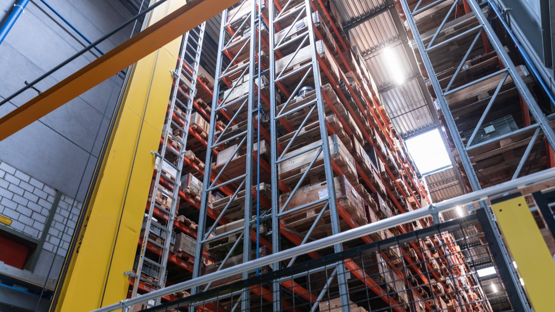 Am Abend im Central Warehouse bestellt, am Morgen geliefert | Schindler ...